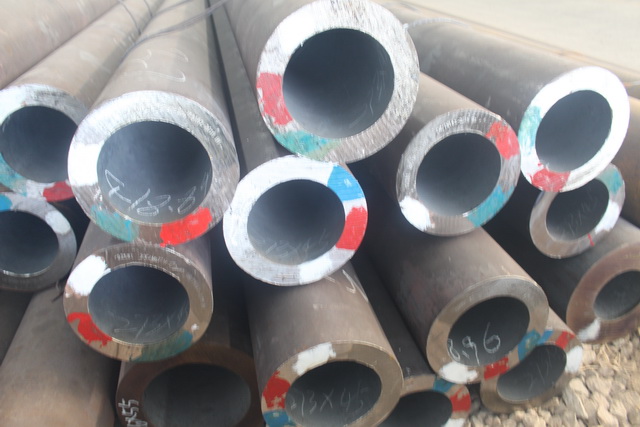 熱擴無縫鋼管現貨市場批發報價